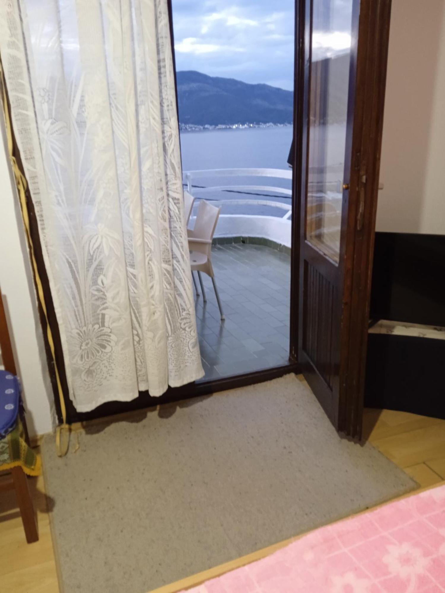 Apartments Sino More Tivat Ngoại thất bức ảnh