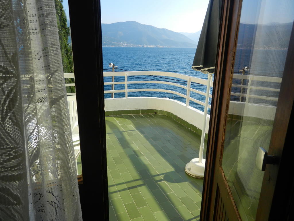 Apartments Sino More Tivat Phòng bức ảnh